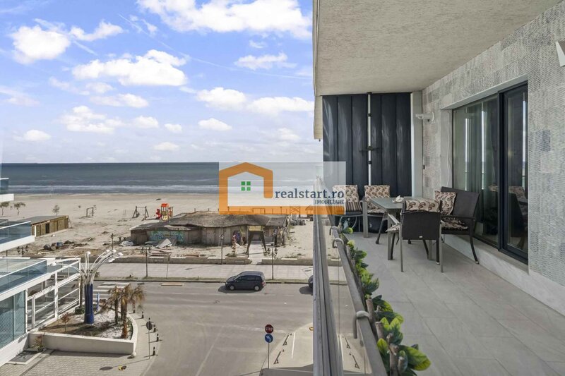 Doua camere, vedere la mare, prima linie, 3/8, terasa 15mp, loc parcare